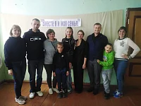 Работники сельского клуба и библиотеки в Ершовском районе провели праздник в честь Международного дня семьи
