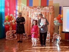 В детском саду «Василек» г.Ершова прошел замечательный праздник «А, ну-ка, бабушки!»