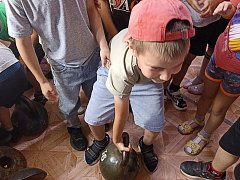 Ершовские сотрудники МЧС провели для воспитанников детского сада урок безопасности