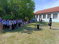 С ершовскими школьниками провели профилактические беседы в рамках акций «Внимание, летние каникулы!» и «Внимание мототранспорт!»