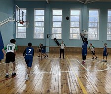 Муниципальный этап чемпионата школьной баскетбольной лиги «КЭС-БАСКЕТ» состоялся в Ершове