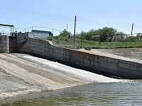 По поручению Валерия Радаева началась осенняя закачка воды в районы Заволжья