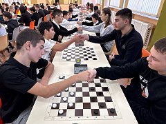 Шашки объединяют: в Ершове прошел муниципальный турнир по шашкам