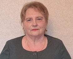 Более полувека учитель Ершовского района  передает знания ученикам