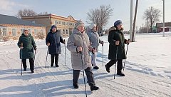 Участники клуба «Здоровый образ жизни» Ершовского района научились снимать напряжение и стресс