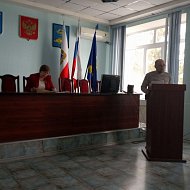 В администрации Ершовского района прошло совещание руководителей образовательных учреждений