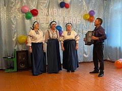 Весело и дружно отметили День села в Ершовском районе