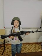 Детям Ершовского района волонтеры рассказали о помощи бойцам СВО