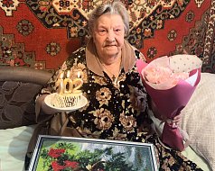 102-й день рождения отметила ершовская долгожительница Анна Никифоровна Радикова