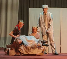 Ершовские «серебряные» театралы побывали на премьере спектакля и остались в искреннем восхищении