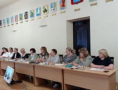 Преподаватель ДШИ из Ершова приняла участие в региональном этапе общероссийского конкурса