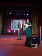 Женский праздник в РДК г.Ершова: искреннее признание красоты и нежности