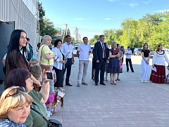 В День семьи, любви и верности ершовские семьи принимали поздравления