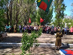 В п. Учебный Ершовского района прошел митинг, посвященный Дню Победы