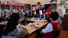 С рабочим визитом Ершовский район посетили депутаты областной Думы
