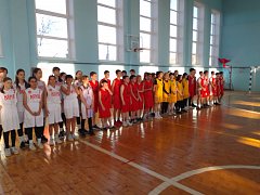 Ершовские и дергачевские баскетболисты встретились на зональном этапе чемпионата «Локобаскет»