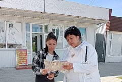 В Ершове специалисты КЦСОН в рамках акции «Детская информационная безопасность» дали полезные советы родителям