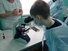 Специалисты Ершовской районной больницы провели экскурсию для учеников МОУ СОШ №3 г.Ершова
