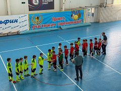 Ершовский «Авангард» одержал уверенную победу на открытом турнире по футзалу