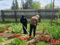 В Ершове в помощь труженикам тыла специалисты КЦСОН провели акцию «Рука помощи»