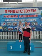 Из Базарного-Карабулака ершовские пловцы привезли комплект медалей