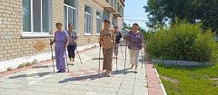 В ершовском селе в День семьи, любви и верности оживили историю в фотографиях