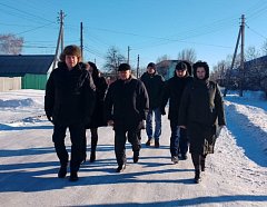 Николай Панков встретился с коллективом ФАПа в Новой Краснянке Ершовского района