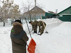 Зима для жителей Ершовского района — пора добрых дел