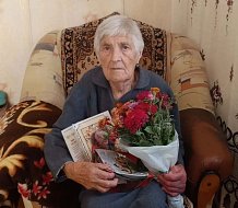 Дорога длиною в 90 лет: ветеран труда из Ершовского района отмечает юбилей