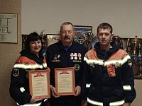 Трое ершовских спасателей отмечены наградами в честь профессионального праздника