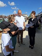 Ершовские полицейские и общественники провели профилактическую акцию в преддверии нового учебного года