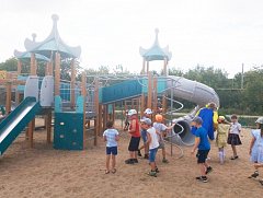 В парке г.Ершова открыли новую детскую площадку