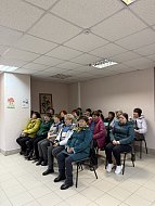 В ершовском КЦСОН обсудили важность благоприятной психосоциальной рабочей среды