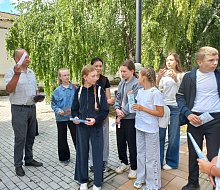 В Ершове полиция и общественники приняли участие в квесте для школьников