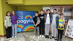 Ершовские ребята отправились в Региональную творческую школу для одаренных детей «Волжская радуга — 2023»