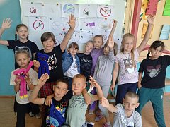 С 2 июня в Ершовском районе начали работу 9 летних лагерей при школах