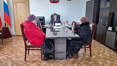 Глава Ершовского района Светлана Зубрицкая провела прием граждан по личным вопросам