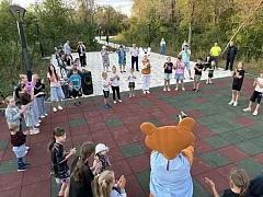 Веселые Ми-ми-мишки подарили ершовской ребятне увлекательное мероприятие