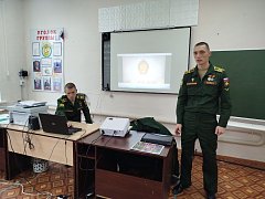 Ершовские студенты пообщались с курсантами Саратовского высшего артиллерийского командного училища