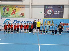 Ершовский "Авангард" вышел в золотой финал первенства