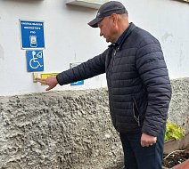 Ершовский общественник проконтролировал деятельность регистрационно-экзаменационного отделения ГИБДД