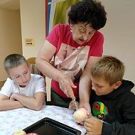 В преддверии государственного праздника в Ершове состоялась межпоколенческая встреча