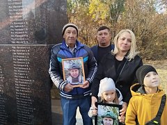 Имена семи ершовских бойцов СВО увековечили в Парке Победы в г. Саратове