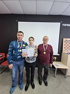 В школе №2 прошел семейный турнир по шахматам на кубок главы МО г. Ершов