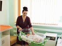 Саратовские молодые мамы получат ежемесячную доплату