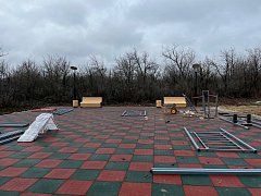 В Ершове продолжается благоустройство сквера на улице Лесхозная