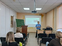 Родителям ершовских школьников рассказали о влиянии сети Интернет на детей