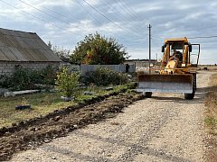 Ершовское «Благоустройство» продолжает комплекс работ по наведению порядка в городе