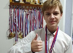 Наш земляк Захар Пантелеев завоевал "серебро" на первенстве области по шахматам