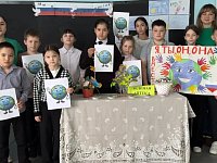 Культработники ершовского села провели экологический час «Зелёная планета»